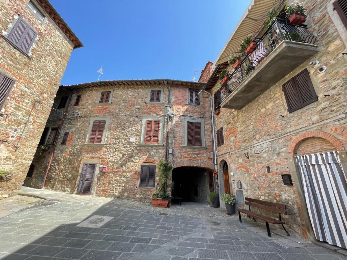 La Casa In Castello Villa Ambra Exteriör bild